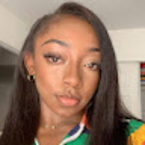 Meet your Posher, Alison